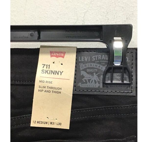 Levi's 711 Skinny Jeans in Black - Size 12 - NWT - Picture 5 of 8
